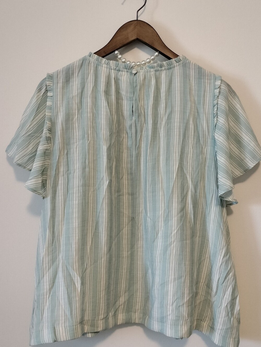 NWT LC Lauren Conrad Mint Green Striped Smocked Yoke Ruffle Sleeve Blouse - Picture 2 of 9